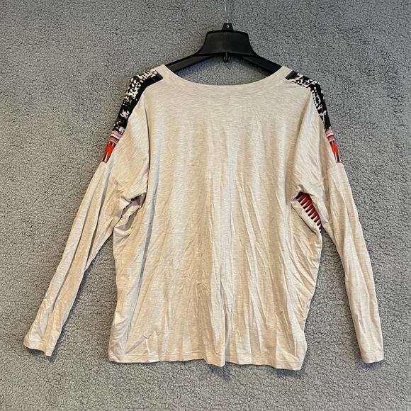 Cabi Aztec Print Silk Front Long Sleeve Top Oatmeal 768 - XS - Picture 4 of 8